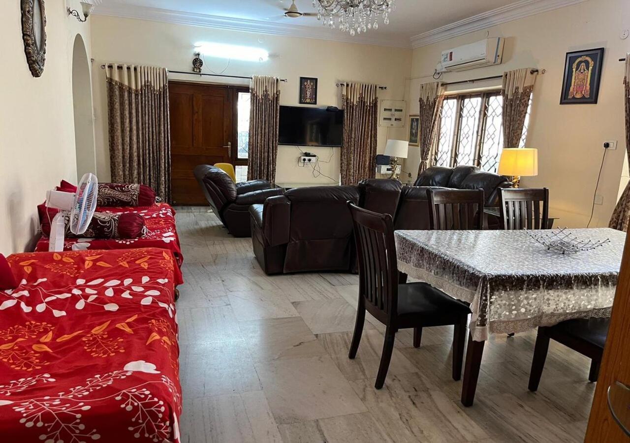 Best Individual Home Stay Near Apollo Jubilee Hills Гайдарабад Екстер'єр фото